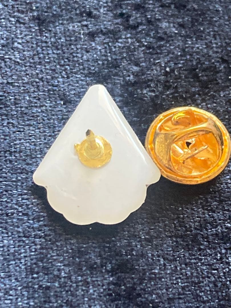 IYK　パリオリンピック　ピンバッジ