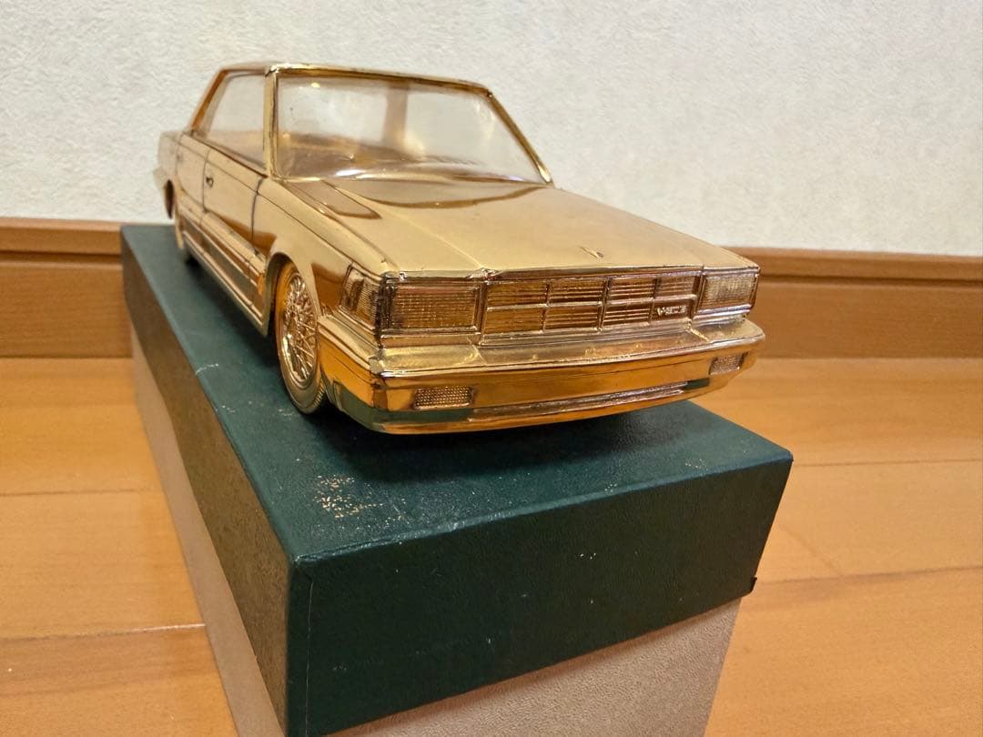 値下げ❗️NISSAN セドリック ゴールド オルゴール付シガレットケース