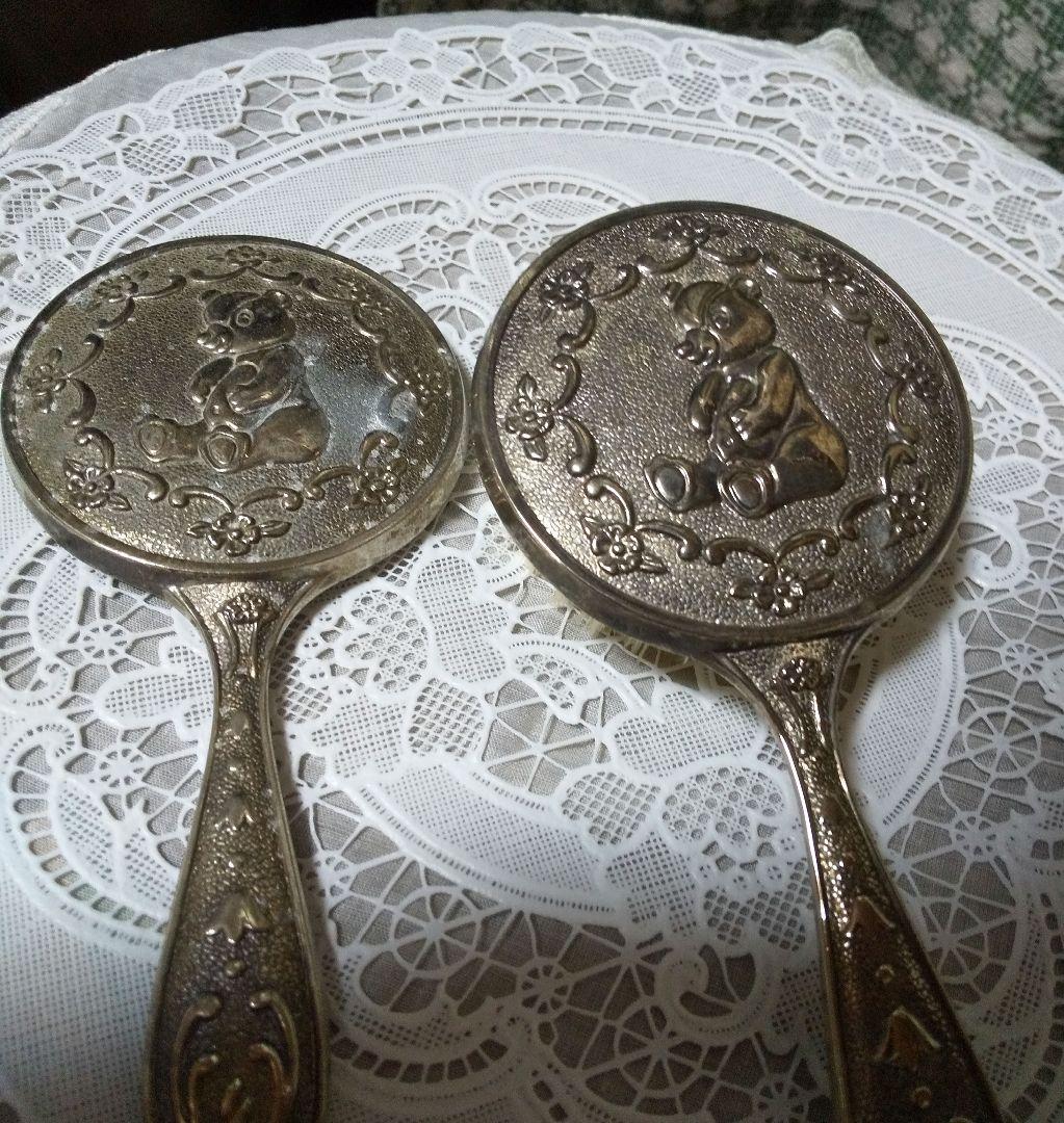 ベアちゃん　アンティーク手鏡とブラシセット