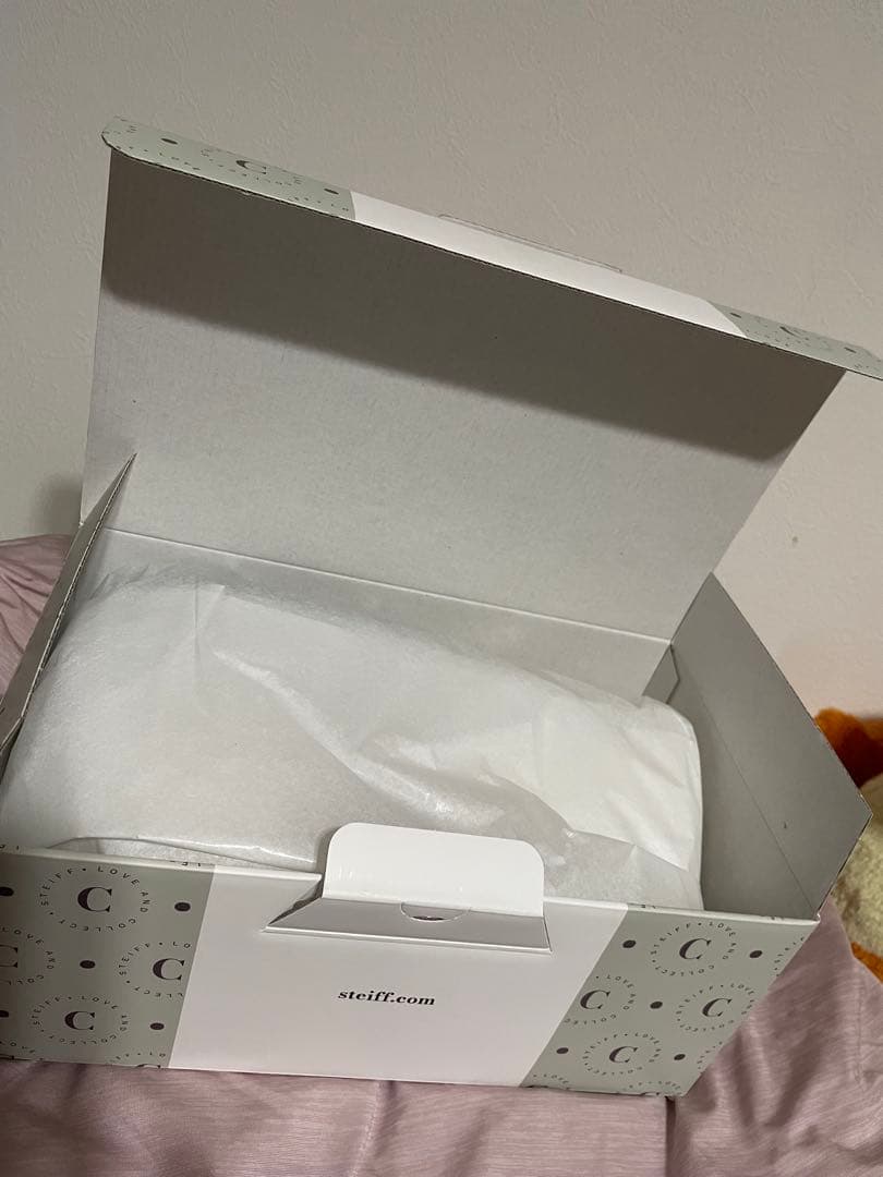 新品未使用　世界限定Steiff スヌーピー 50周年記念モデル