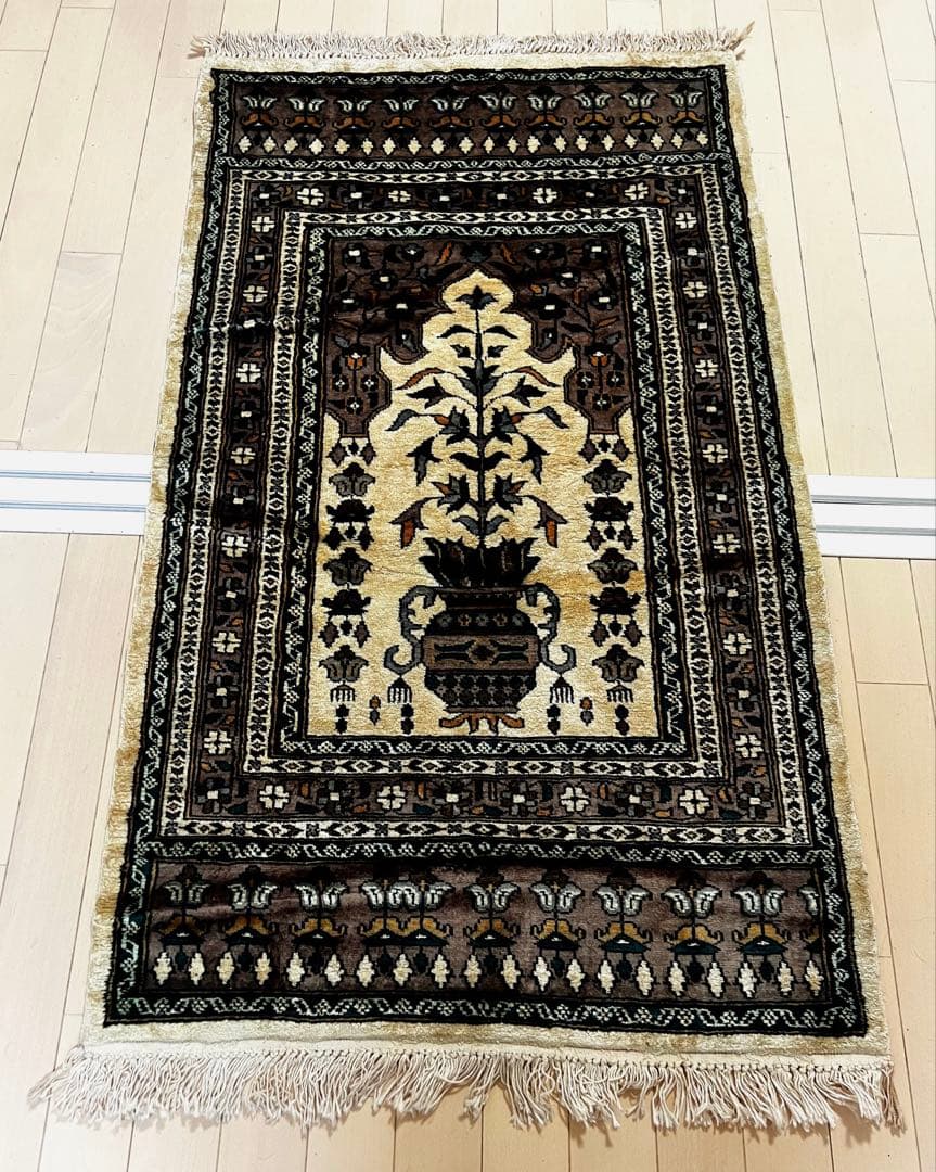 オールド ペルシャ絨毯 シルク125㎝ 難あり スペシャル 特価