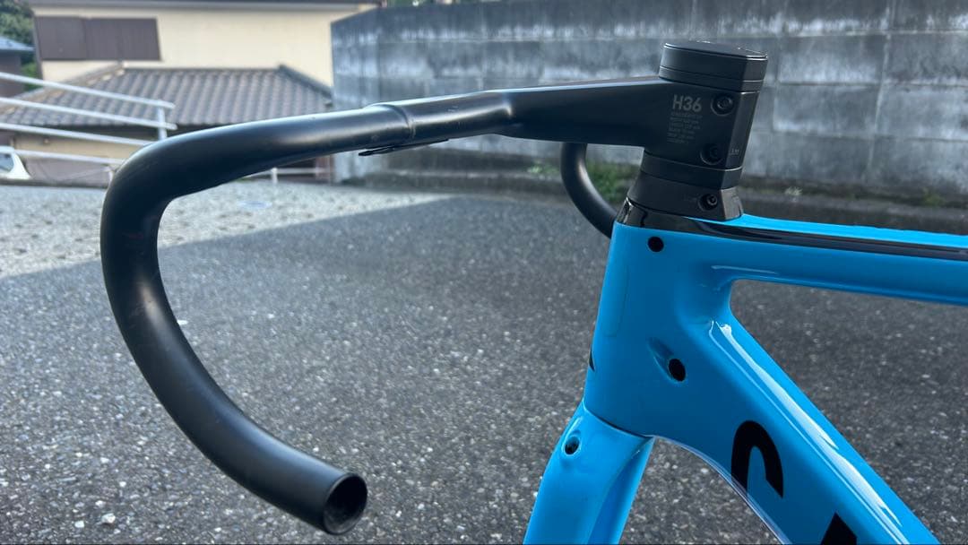 102　CANYON ULTIMATE CF SL ディスク