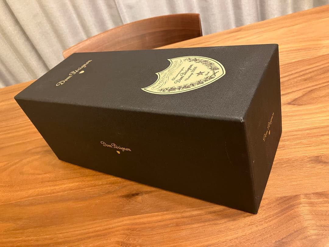 【新品】ドンペリニヨンヴィンテージ 2006年 750ml 箱•冊子付き