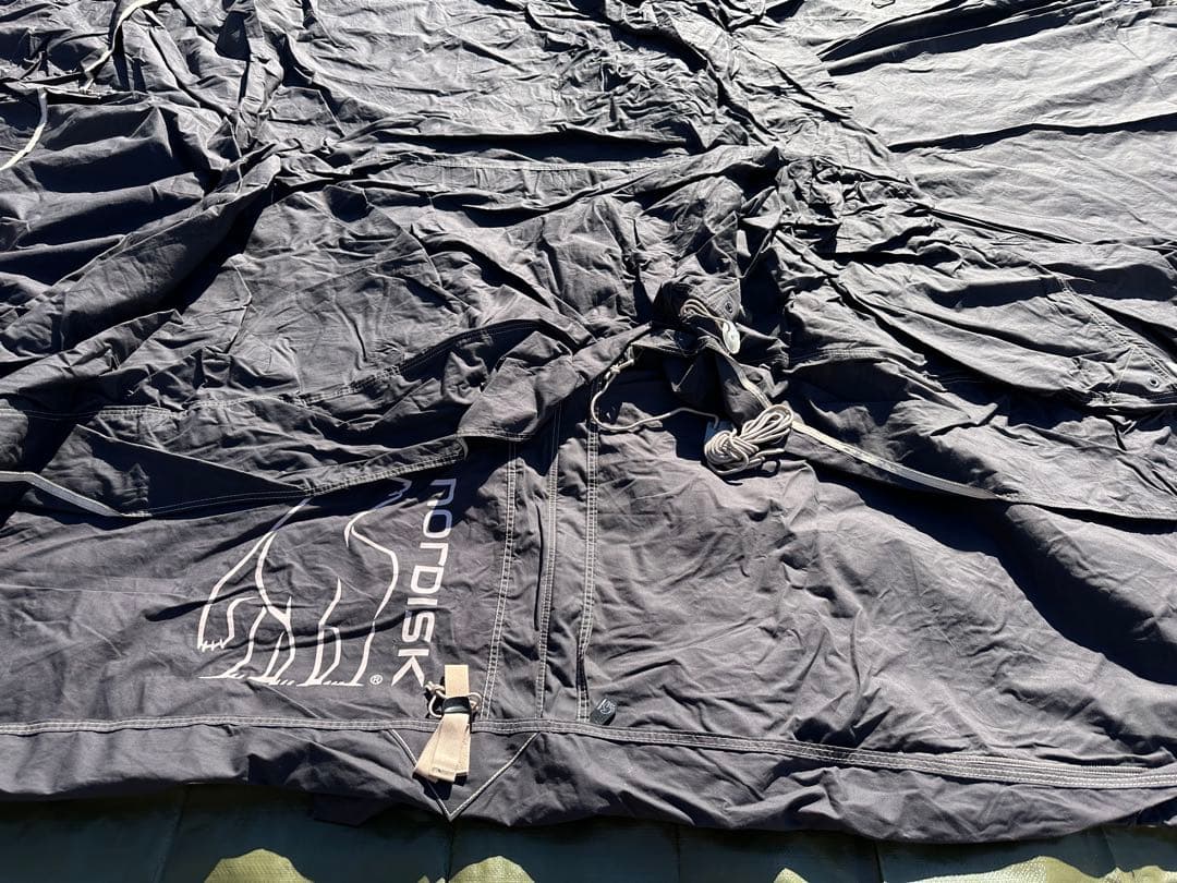 Nordisk Utgard Black Edition テントフロア付き！