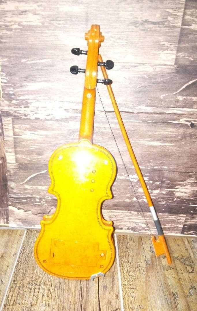 （美品）置物　バイオリンとピアノ　音楽　クラシック　演奏　弦楽器　鍵盤楽器