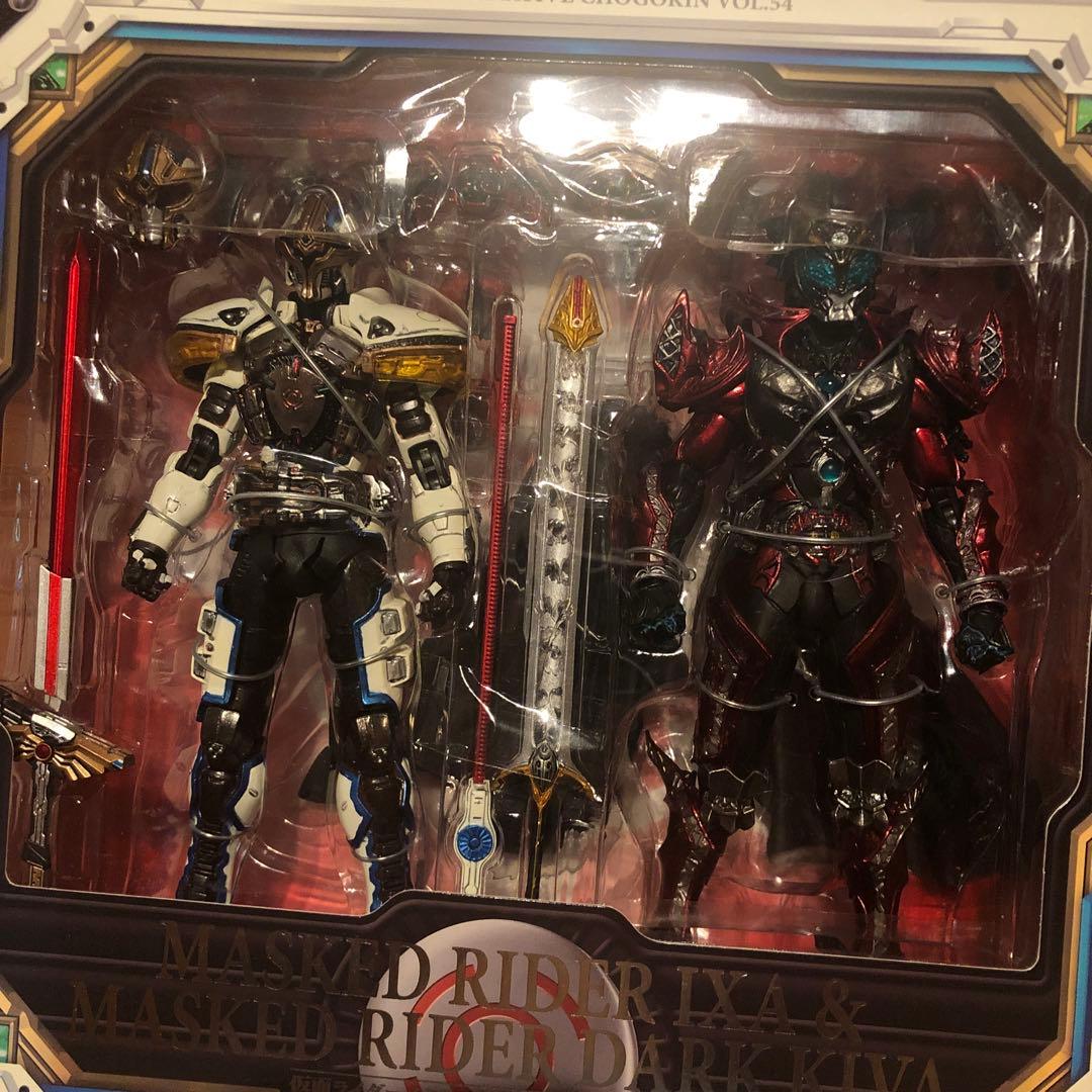 sic仮面ライダー　キバ　セット