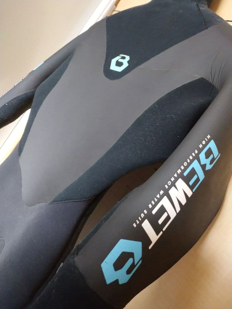 BEWET 最強モデル セミドライ ウエットスーツ