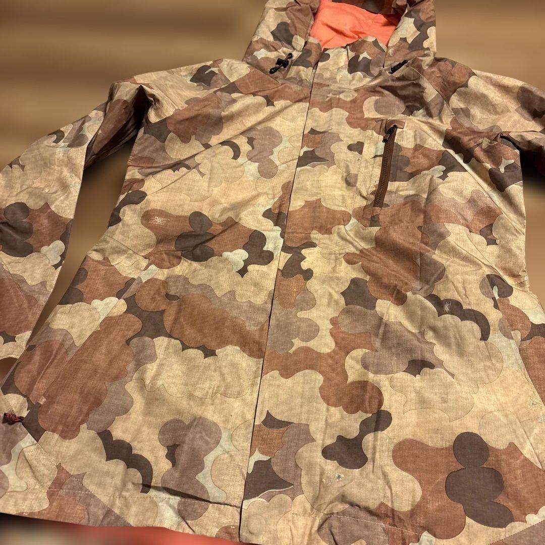 値下げ　Burton AK スノーボード　ジャケット　レディース　Sサイズ