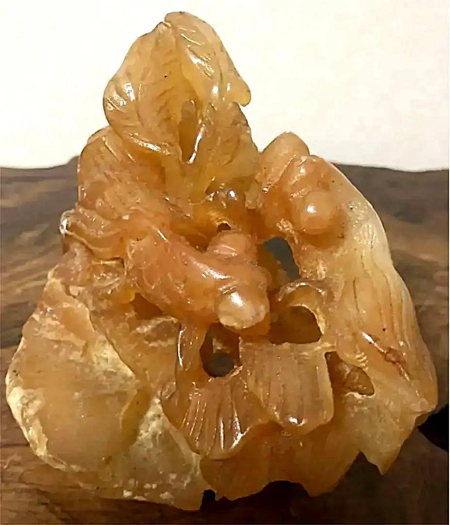 中国 古玉 出目金 透かし彫り 彫刻