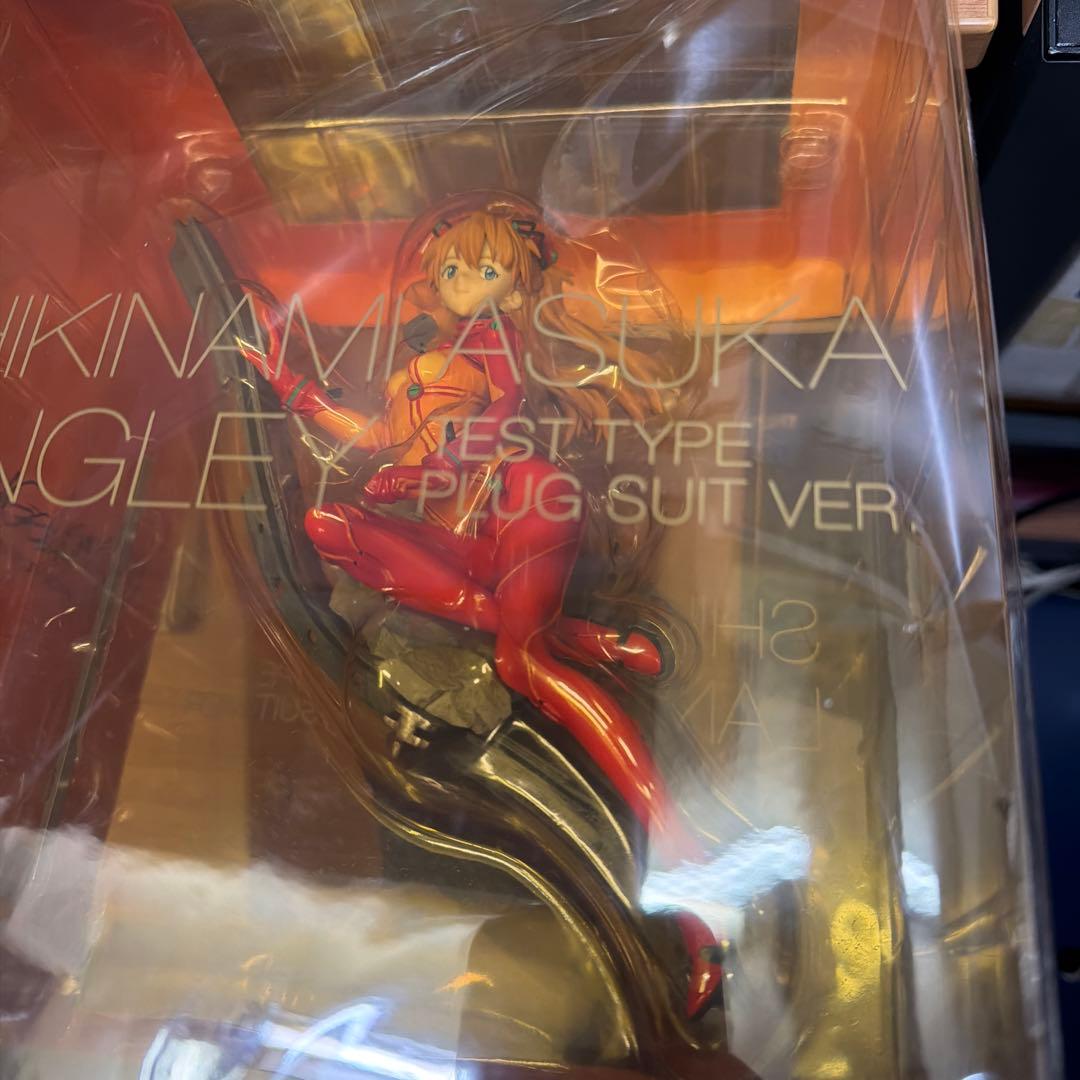 エヴァンゲリオン新劇場版:破1/8アスカ•テスト用プラグスーツフィギュア