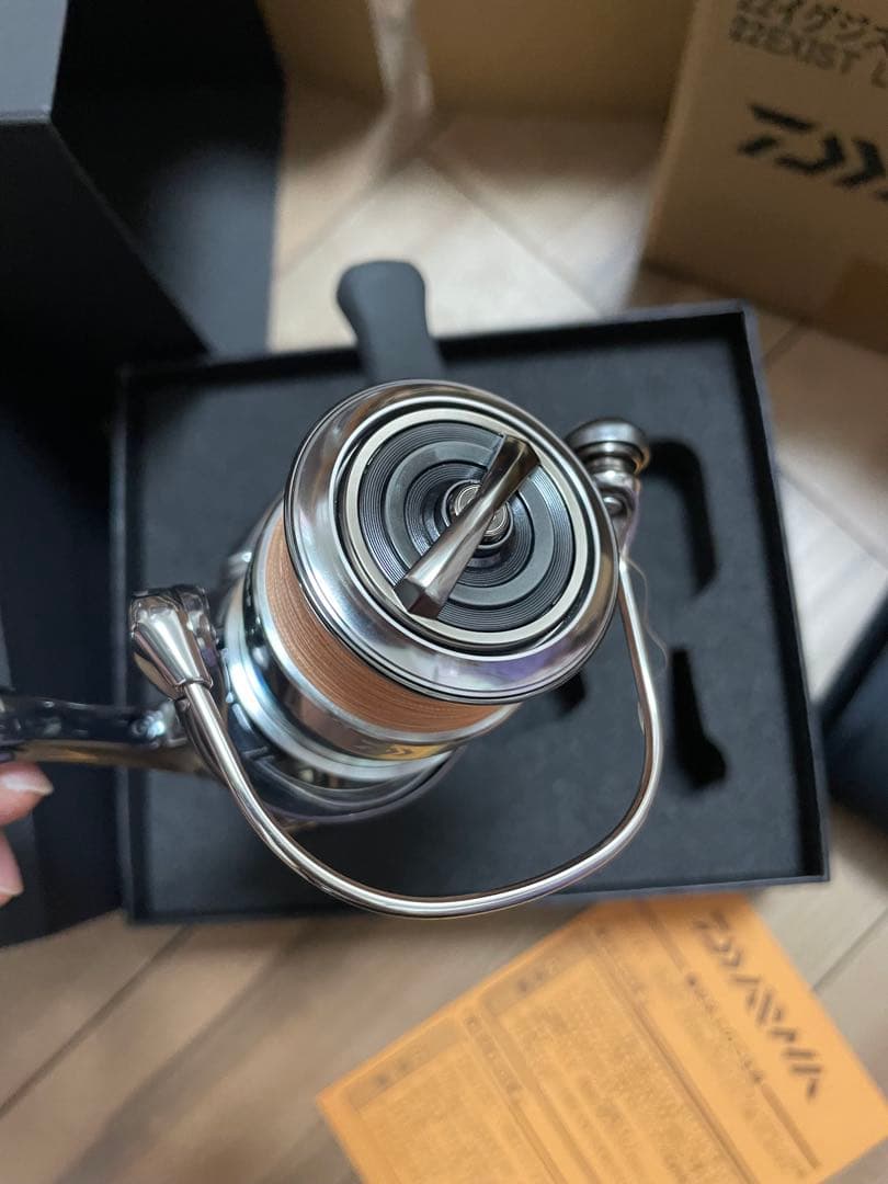 値下げ❗️現行モデル❗️ダイワ22イグジストLT2000S-P 極美品 付属品あり