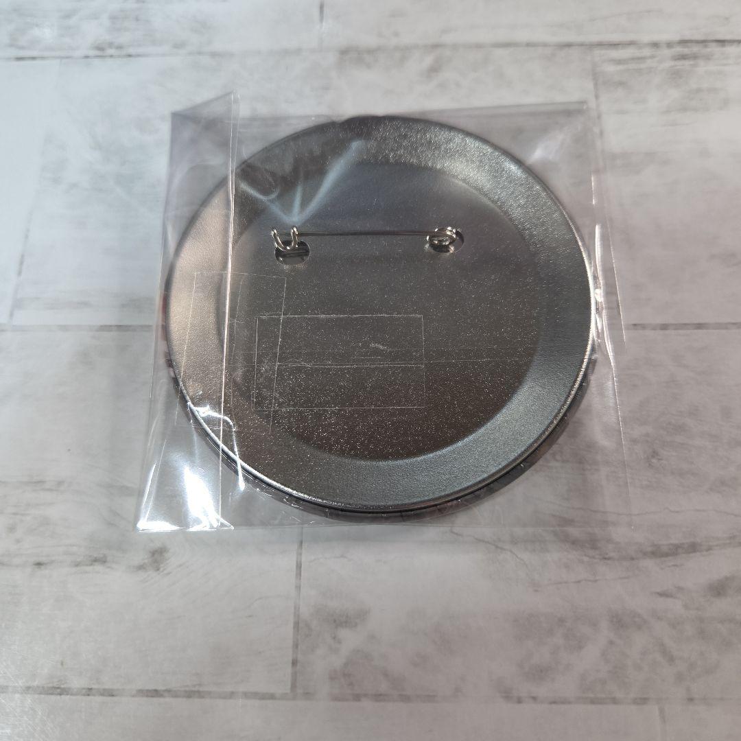 終ヴィル　発売記念缶バッジ　リュカ