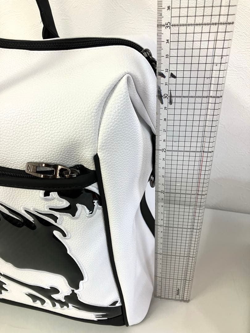 新品　オークリー　スカル　ボストンバッグ　ホワイト