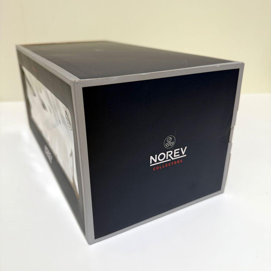 未使用　ノレブ 1/18 メルセデスベンツ 500SL 1989スモークシルバー