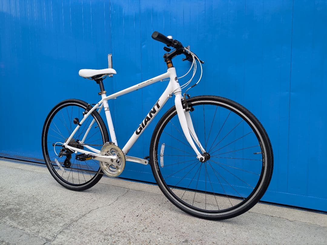 美品　GIANT ESCAPE R3 GIANT クロスバイク 名古屋引取