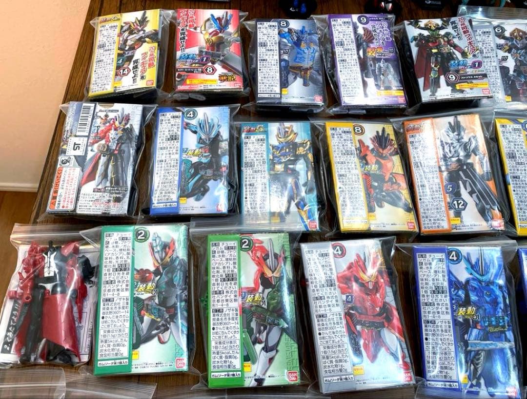 【仮面ライダー】装動 仮面ライダーセイバー セット