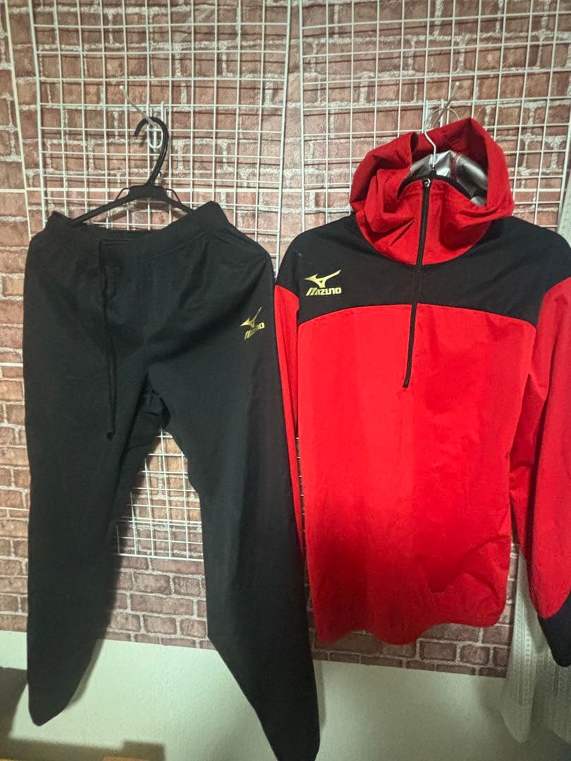 Mizuno フード付きジャージ上下セット