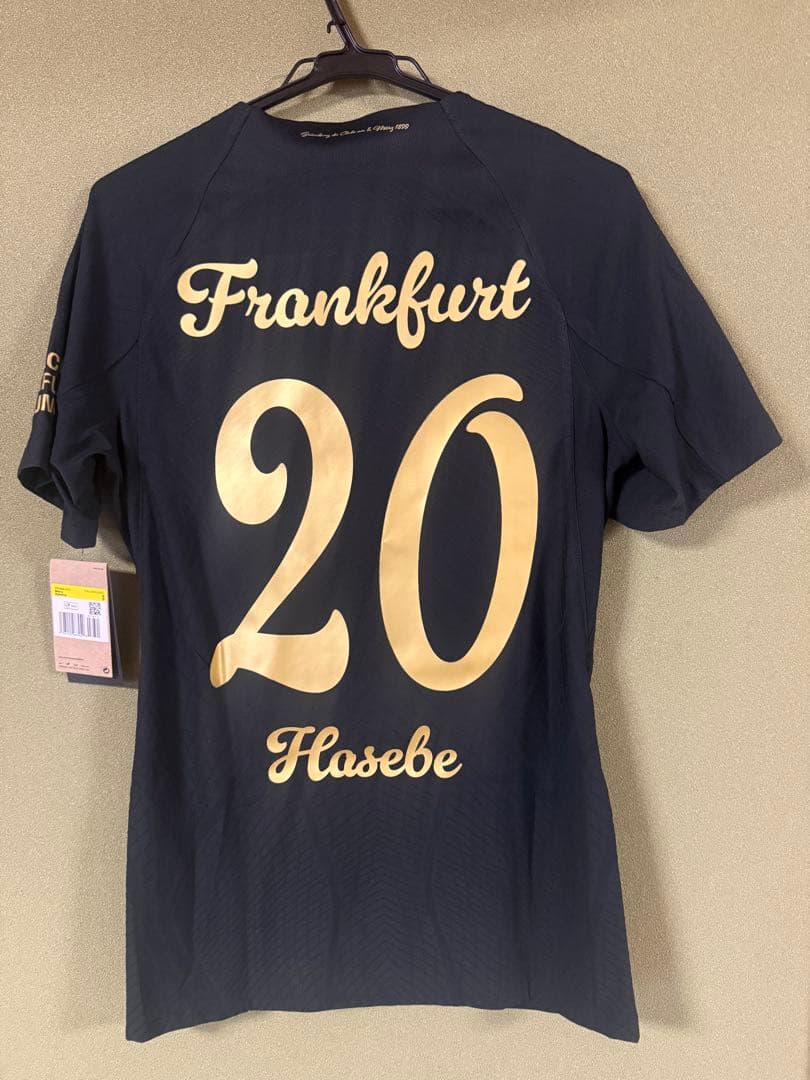 フランクフルト125周年記念ユニフォーム 長谷部誠