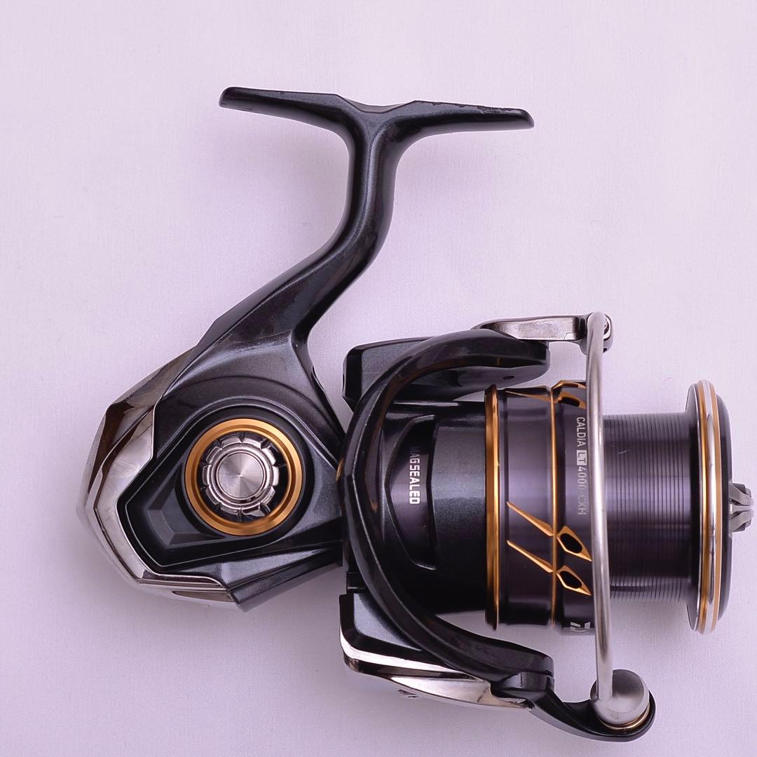 ダイワ 21カルディア 4000CXH スピニングリール