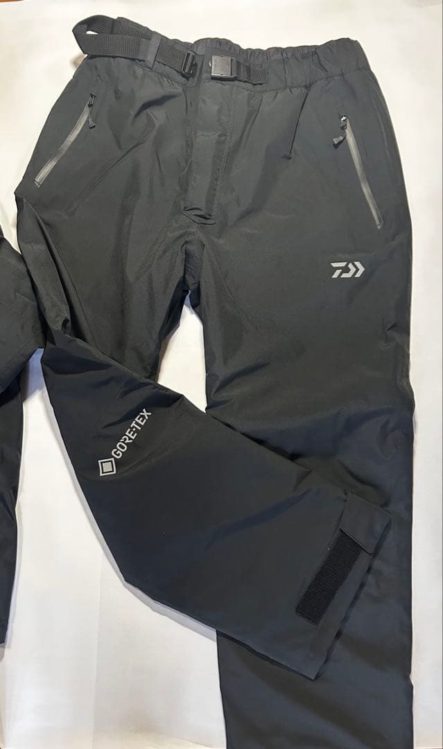 ダイワDAIWA DW-1924 ゴアテックス　バーサタイルウィンタースーツL
