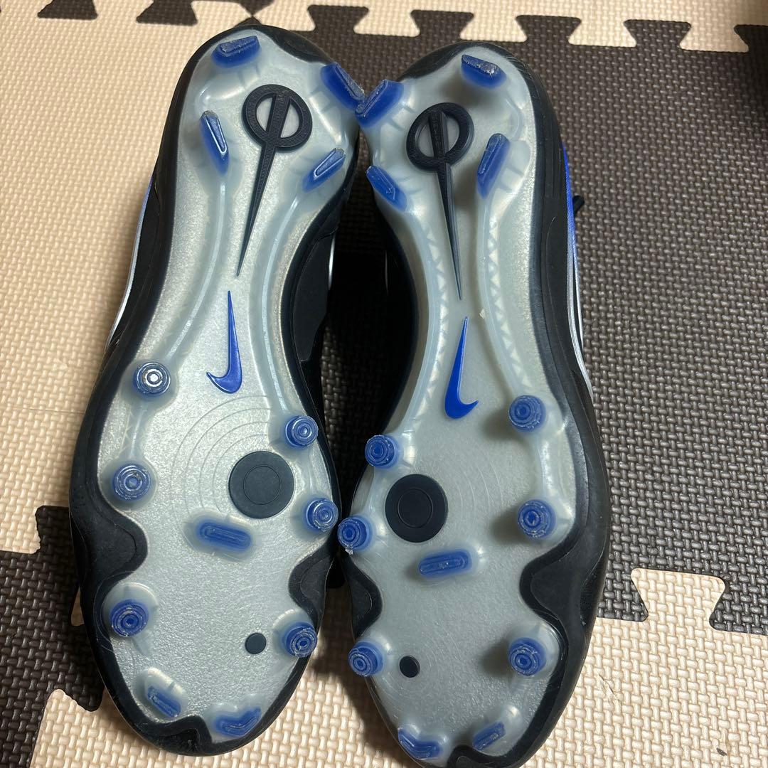 ナイキサッカースパイク　ティエンポ10