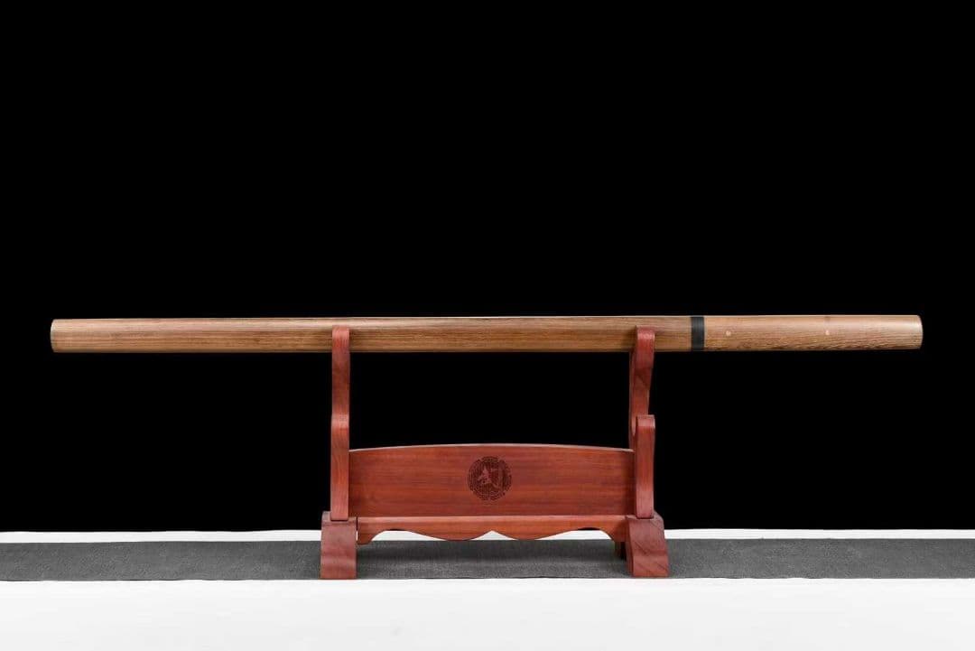 【一体の唐刀】古兵器 刀装具 日本刀　模造刀 居合刀 武士道 鑑賞用 美術刀