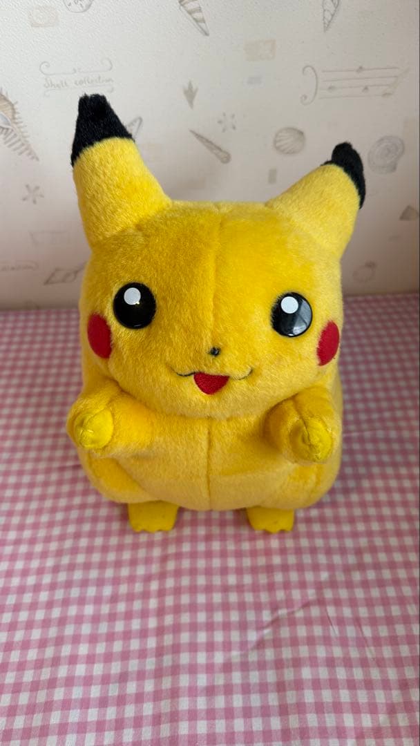 おしゃべりピカチュウ ぬいぐるみ 約30cm×20cm