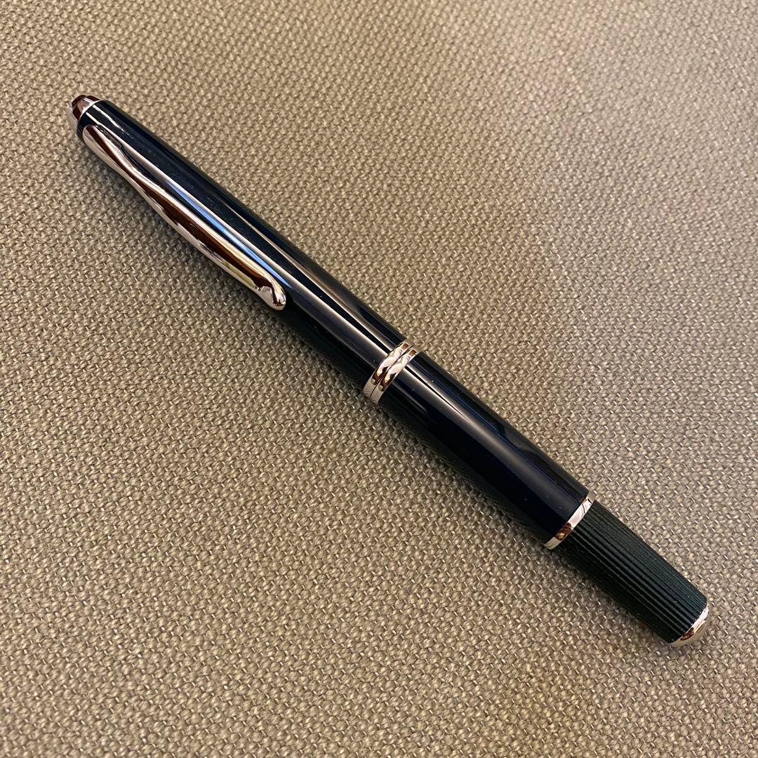 PILOT キャップレス　フェルモ　ダークグリーン 万年筆　字幅M