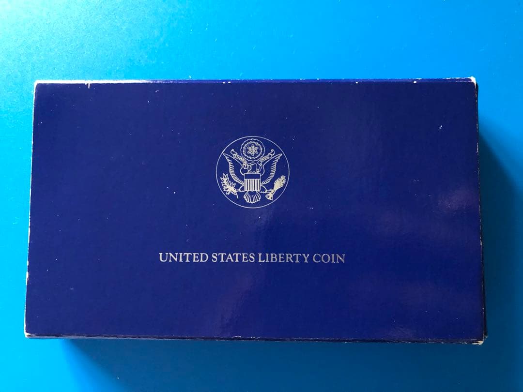 N4337【アメリカ・銀貨】自由の女神 1986年1ドル 大型銀貨 本物保証