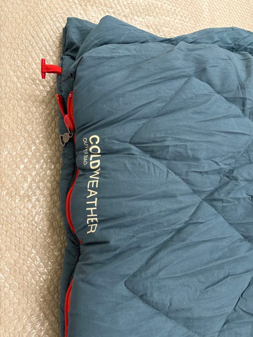 極美品　Coleman コールマン　マルチレイヤースリーピングバッグ