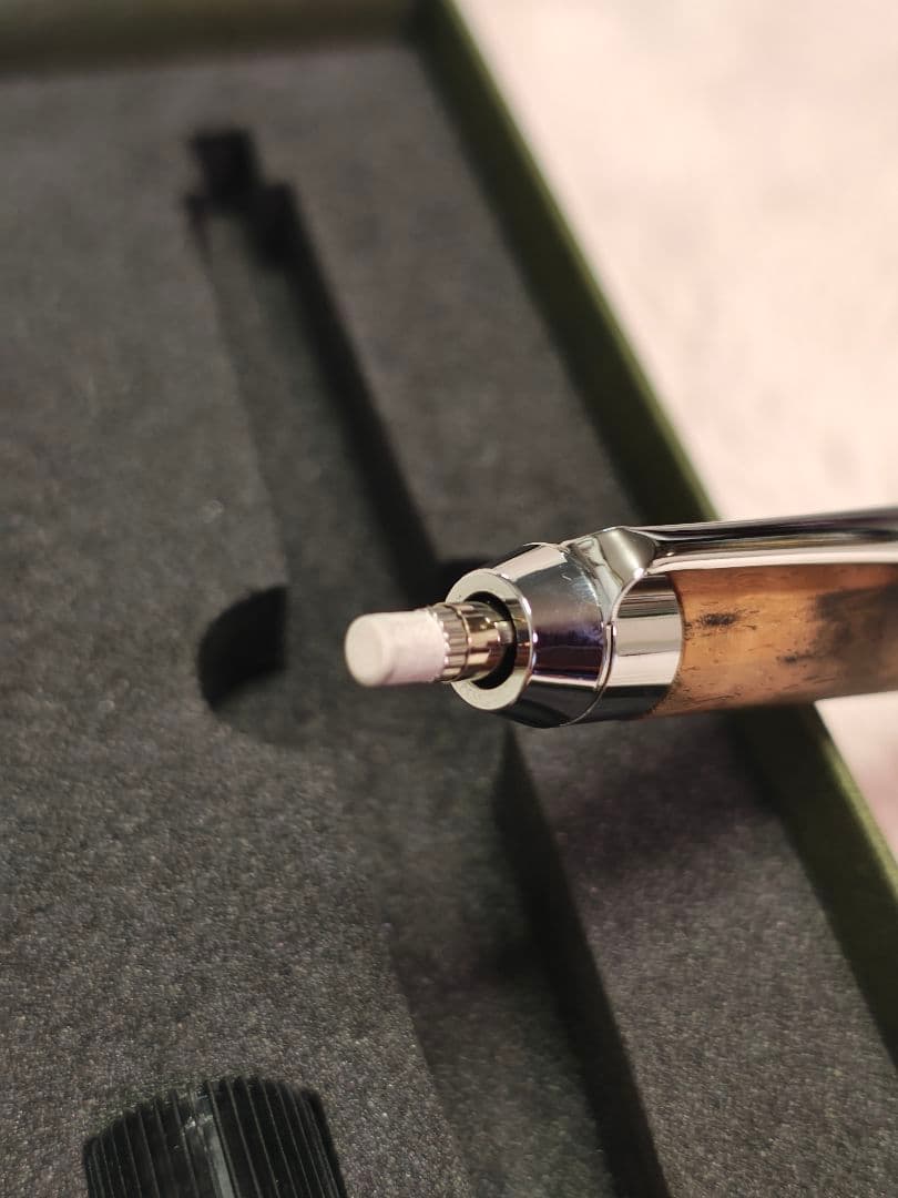 富士瘤クラフト　黒柿孔雀杢　シャーペン