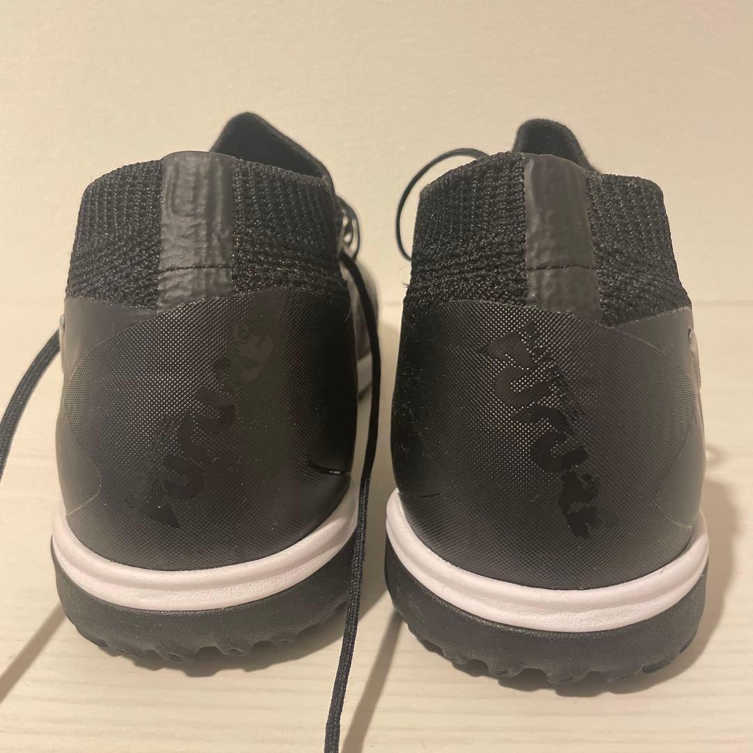 PUMA サッカーシューズ　27cm