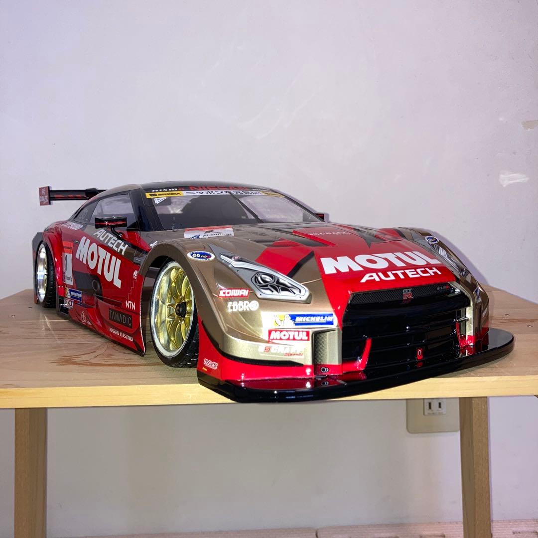 タミヤ　MOTUL AUTECH GT-R ボディ