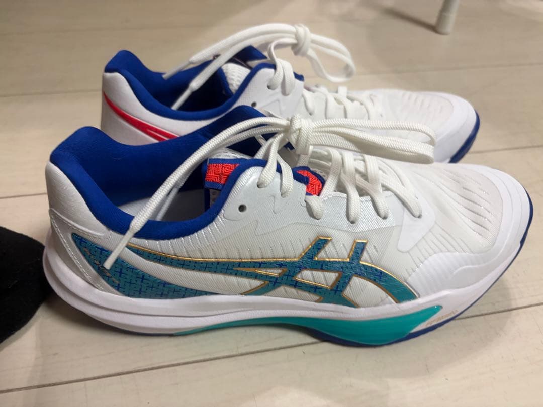 ASICS SKY ELITE FF 3 バレーボールシューズ25.5センチ新品