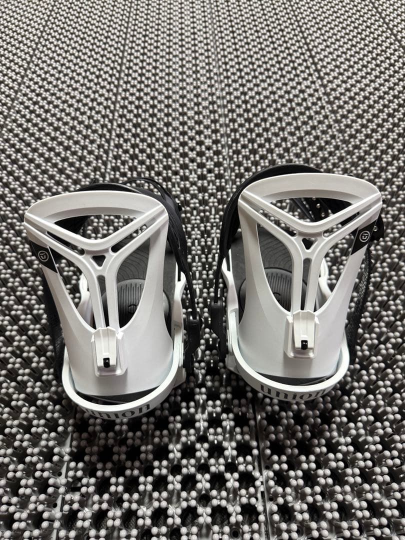 ユニオンunion ROSA woman用　サイズSスノーボードビンディング