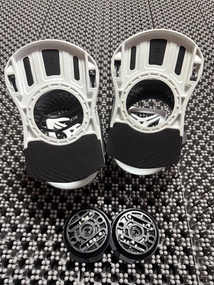 ユニオンunion ROSA woman用　サイズSスノーボードビンディング