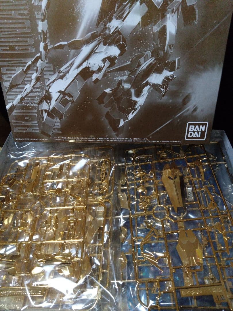 ＭＧ 1/100 ユニコーンガンダム３号機 フェネクス （ナラティブVer.）