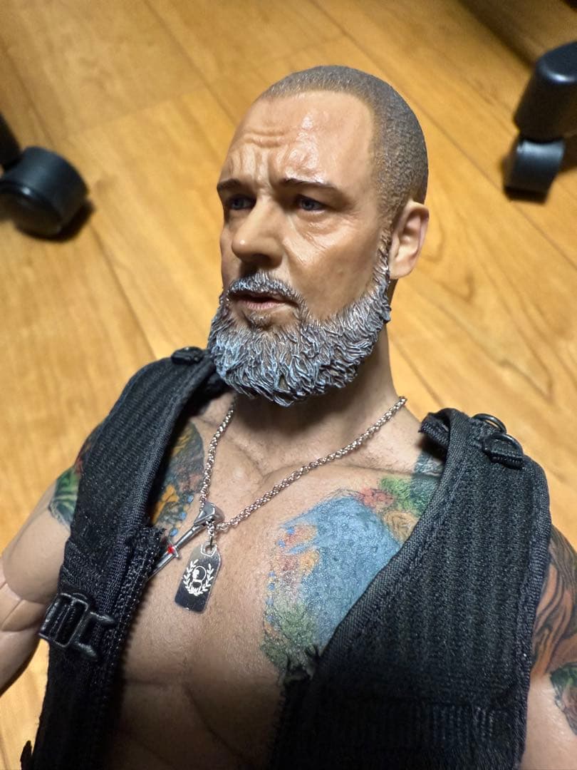 ホットトイズ エクスペンダブルズ バーニー 素体 ラッセル・クロウ 似