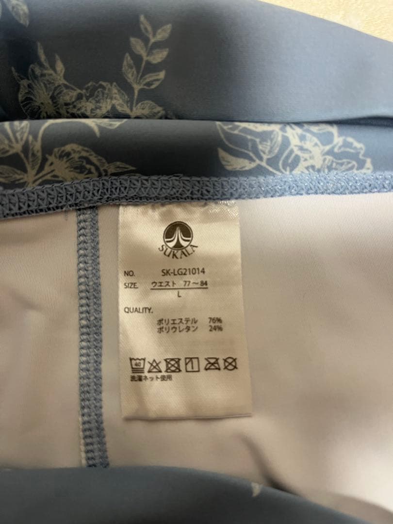 スカーラSUKALA レギンス　ボタニカル花柄　Lサイズ