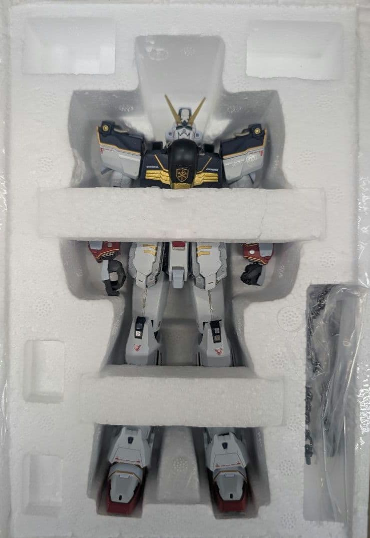 メタルビルド。クロスボーン.ガンダムX1. ハーフクロス。