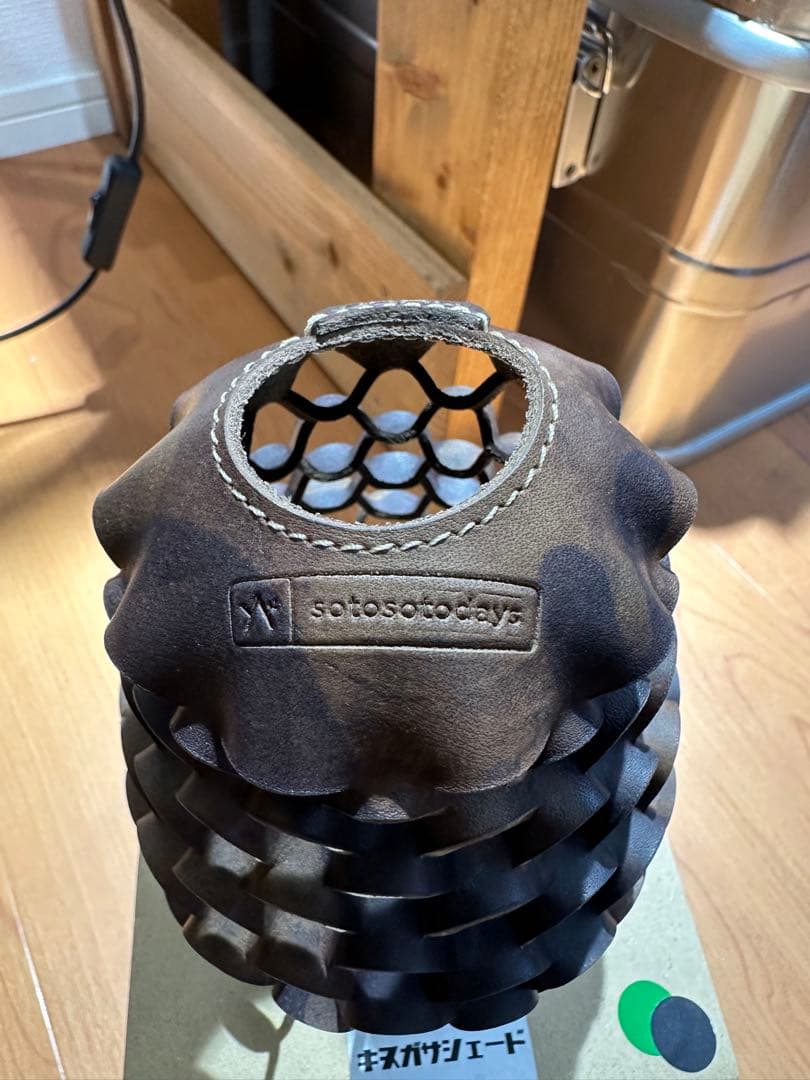 sotosotodays × HABIT leather /キヌガサシェード