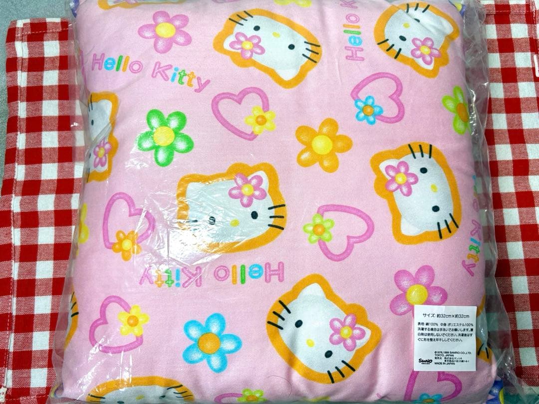 新品未開封　1999年製　激レア　ハローキティ　クッション　カオハナ　平成レトロ