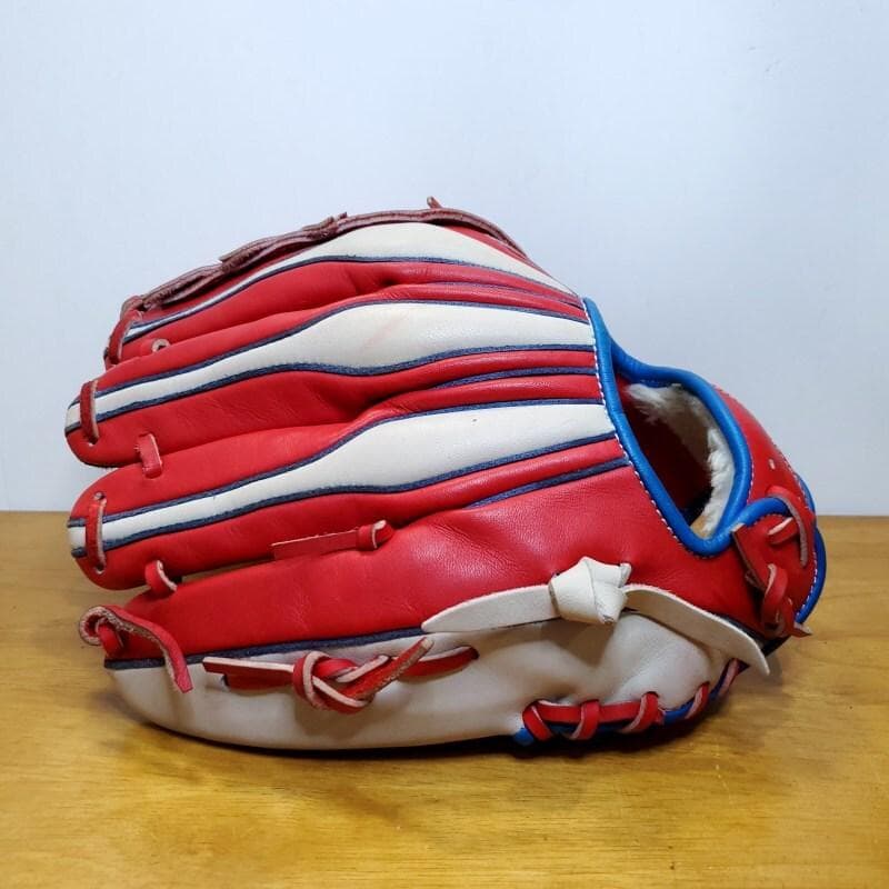 アシックス ダルビッシュ有モデル 限定 ライオン レッド 美品 軟式グローブ