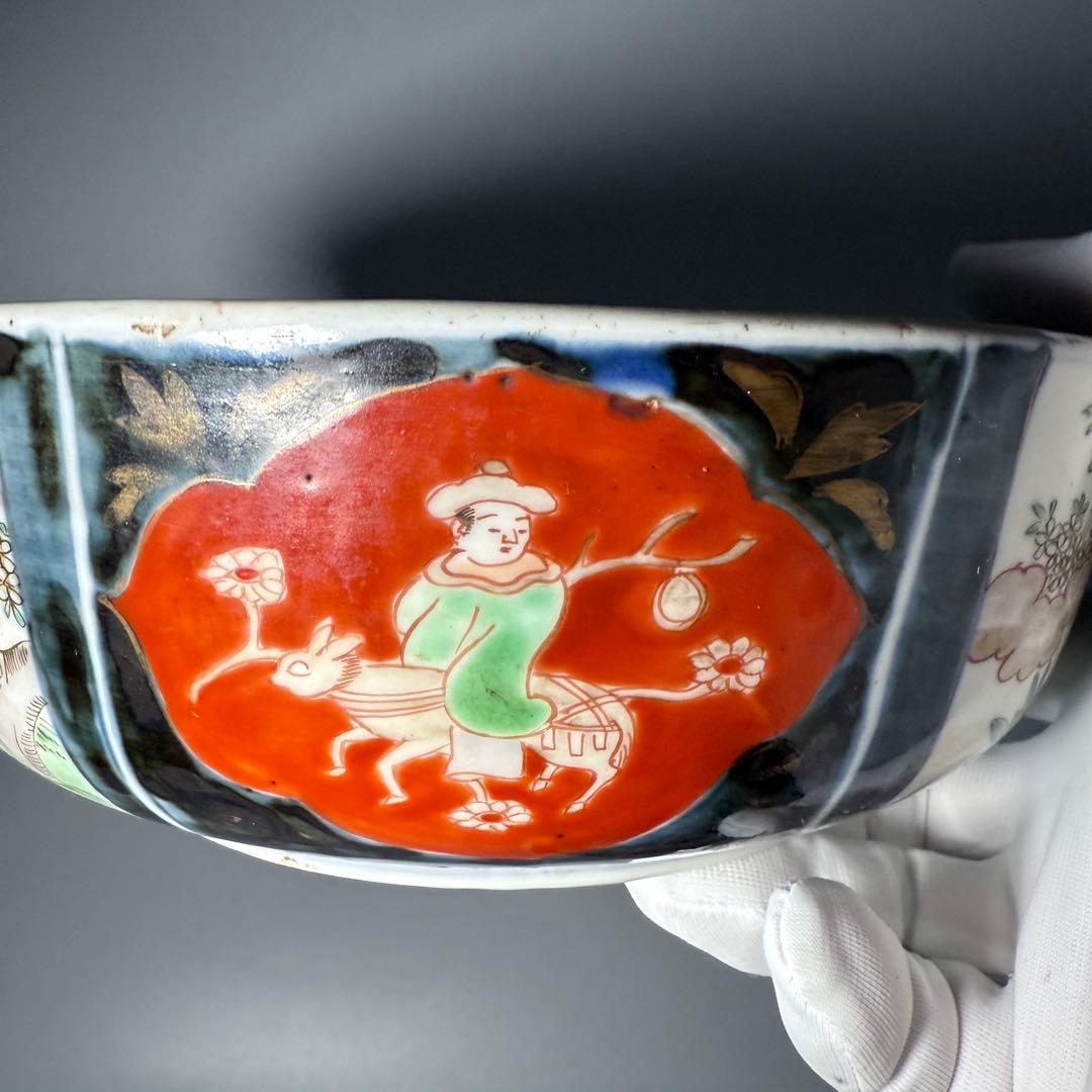 古伊万里　色絵唐獅子三ツ鉢　大中小　珍しい絵付　人物画　二重高台