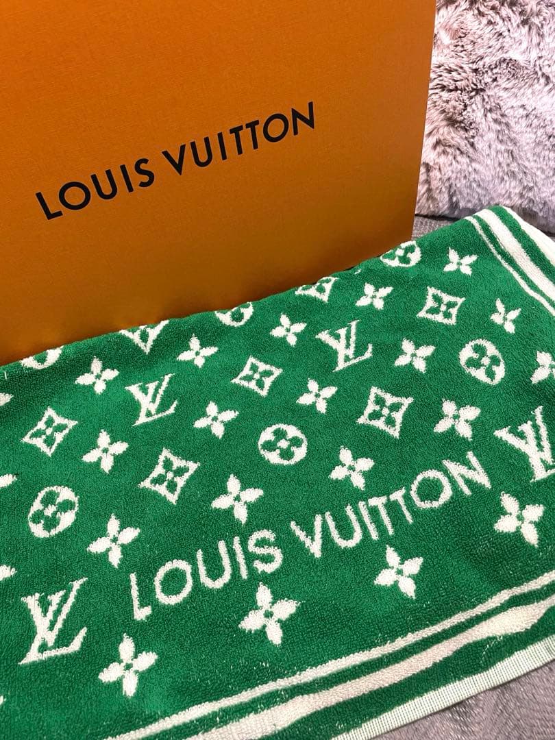 LOUIS VUITTON セルヴィエット バスタオルセット