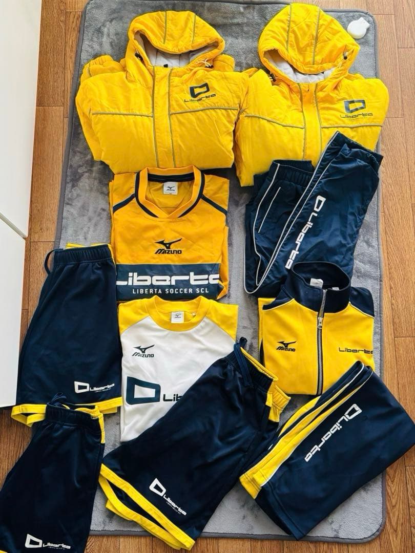 Liberta リベルタ　サッカーウエア　まとめ　140〜150㎝　M