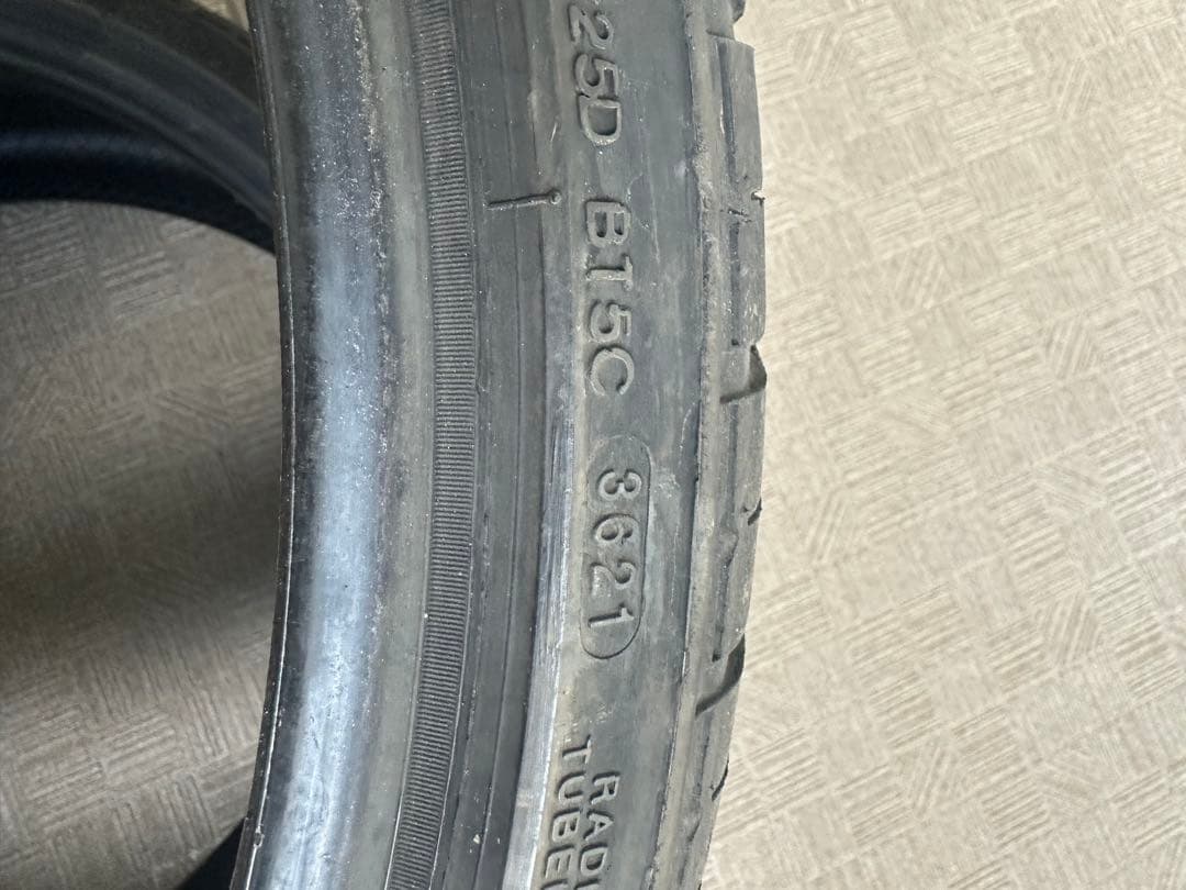 ライオンハート２５５／３０ＺＲ22製造２１年二本セット中古