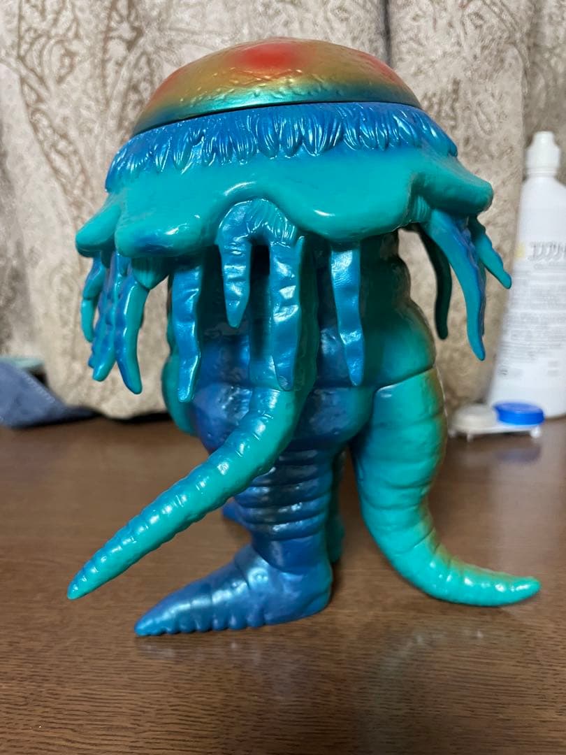 バリケーン　ソフビ　怪獣