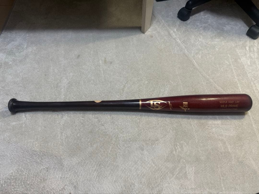 ルイスビルスラッガー硬式用木製 バットMLB メープル VG27型 ゲレーロjr