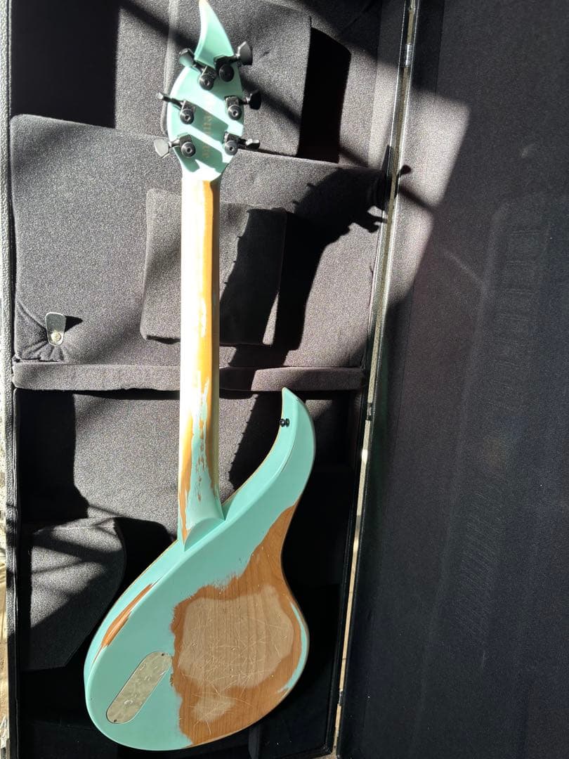 スカイギター風　オーダーメイドギター　31フレット